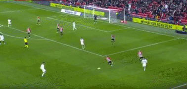 科莫前锋莫拉塔左大腿重伤或手术，预计缺席数月