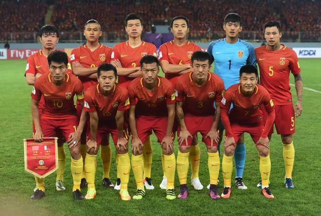 万隆中场：为了俱乐部、城市和国家的骄傲，我们必将全力争胜